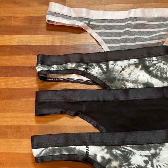 Jenni Women's Thong set of 4 - Picture 2 of 6